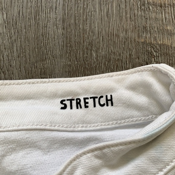 Garage cute white shorts bundle up to save - Picture 4 of 4